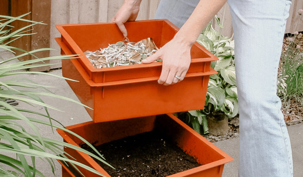 The 10 Best Indoor Compost Bins of 2023 - Zero Waste